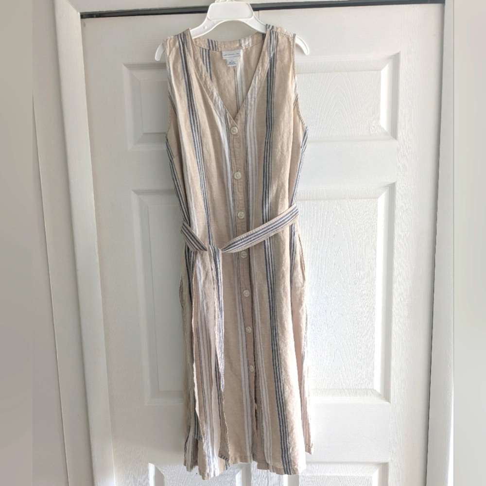 Liz Claiborne Tan and Blue Sleeveless V-Neck Sundress
